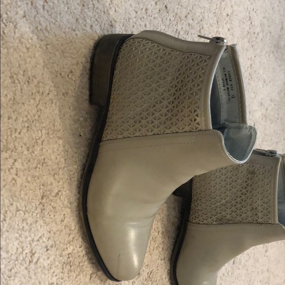 Booties - Picture 5 of 5